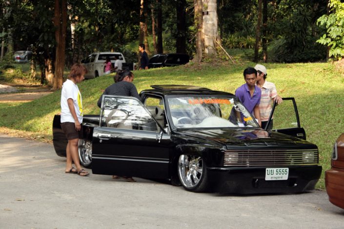 Khao Sok Nationalpark Hydraulic car