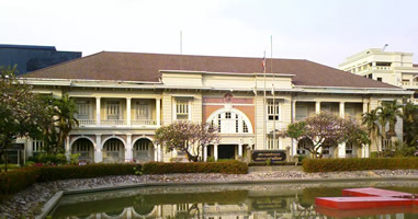 Bangkok Snake Farm