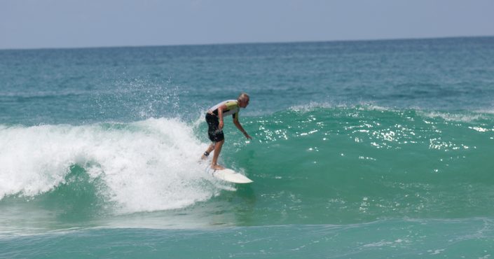 Surfing Surin beach Phuket Surfwettbewerbe in Thailand