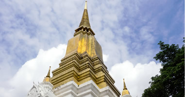 Chedi Sisuriyothai Ayutthaya