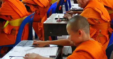 Dhamma-Prüfung Mönch Thailand