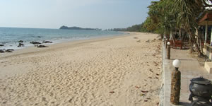 Klong Daow Beach