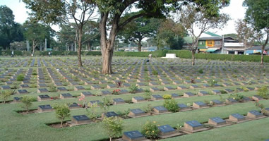 Kriegsfriedhof Kanachanburi Thailand