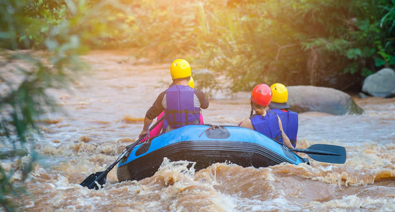 Nervenkitzel Rafting