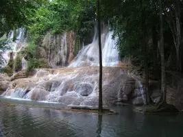Sai Yok Noi Wasserfall